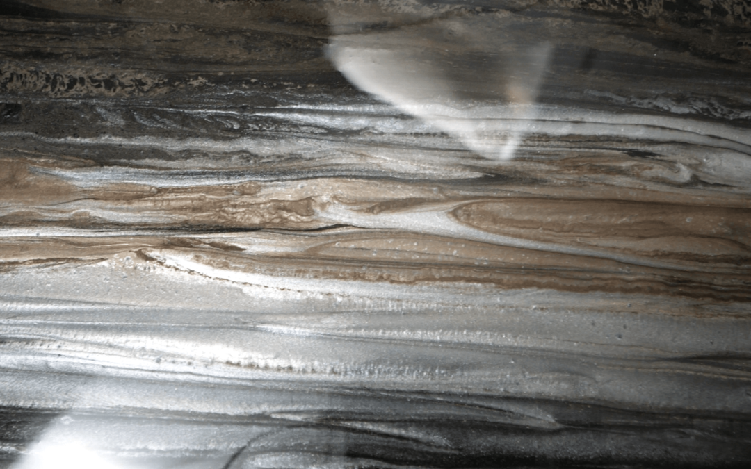 Hammered Spray Paint Marbled Finish